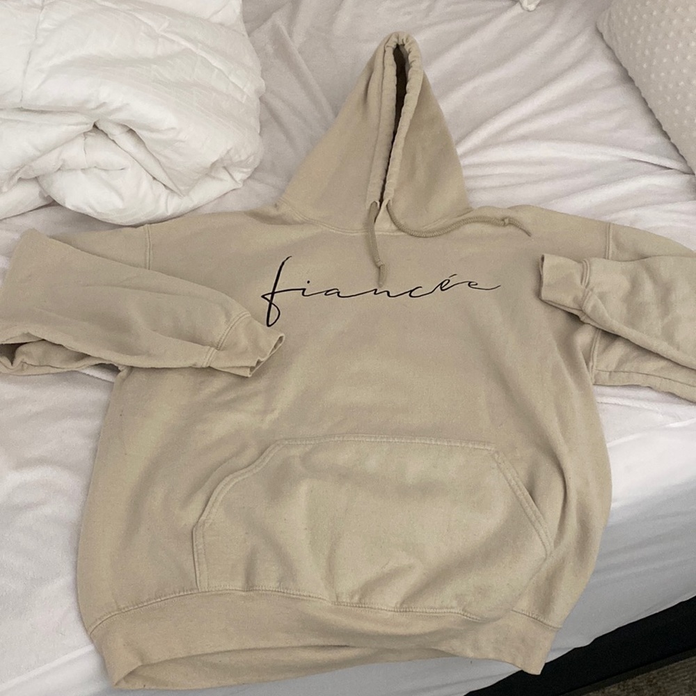 Sand fiancée hoodie